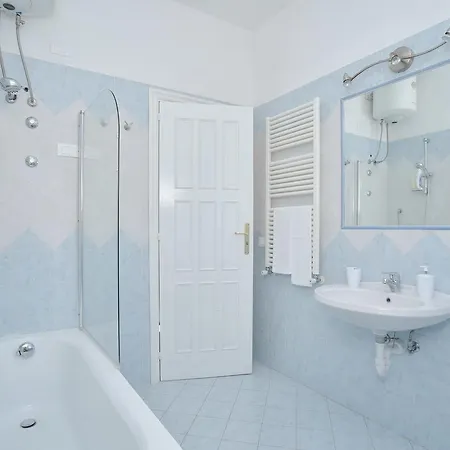 Al Porto Bed & Breakfast Ischia