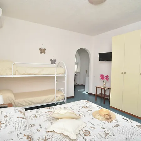 Al Porto Bed & Breakfast Ischia